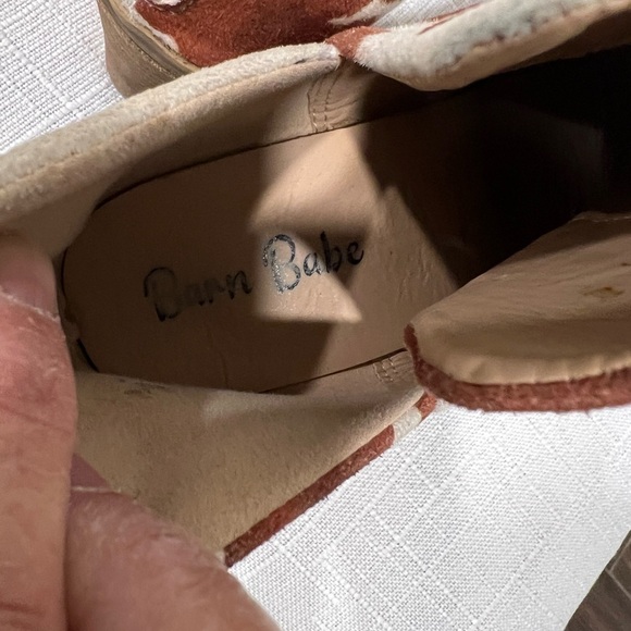 Barn Babe Brown & White Cow Print Ankle Boots With Stacked Leather Heel, Size 6 - Picture 5 of 6